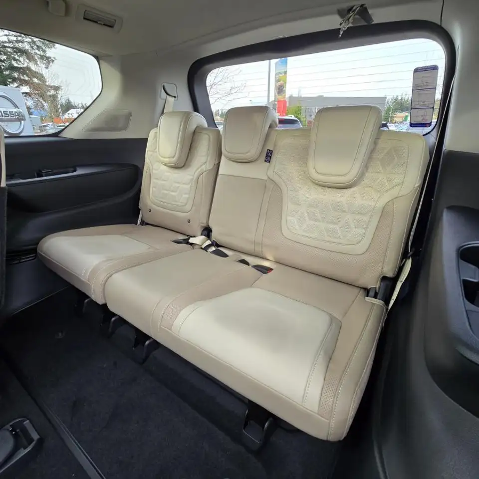 Nissan Armada снимка Nissan Armada