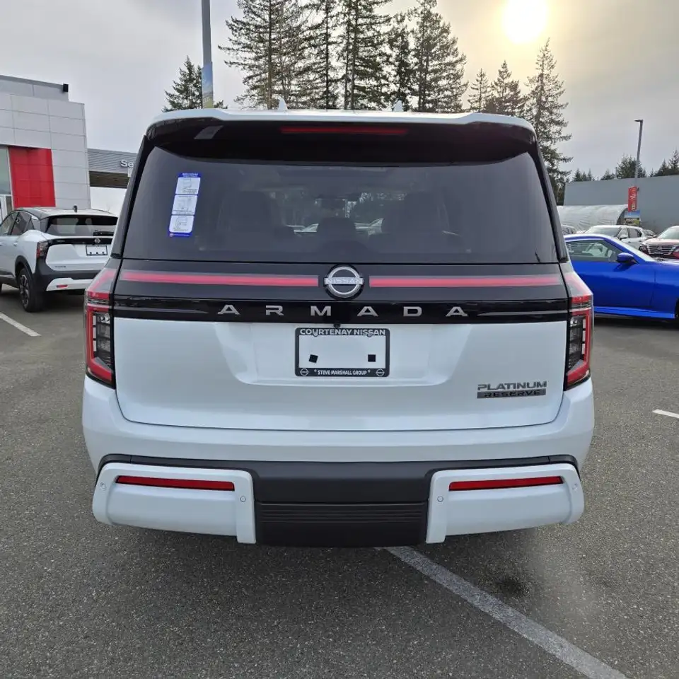Nissan Armada снимка Nissan Armada