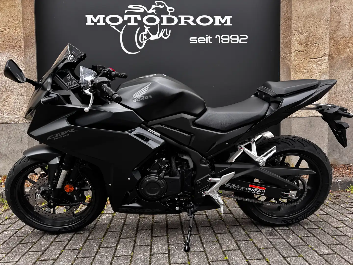Honda CBR 500 R inkl. Preisgarantie / 6 Jahre Garantie Nero - 2