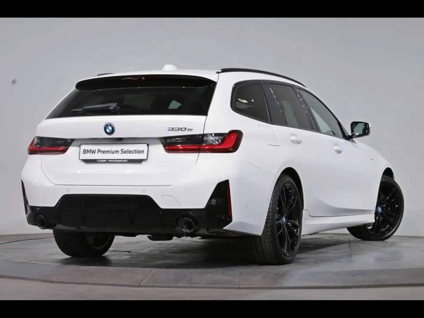 BMW 330 e Touring Kit M Sport Blanc - 2
