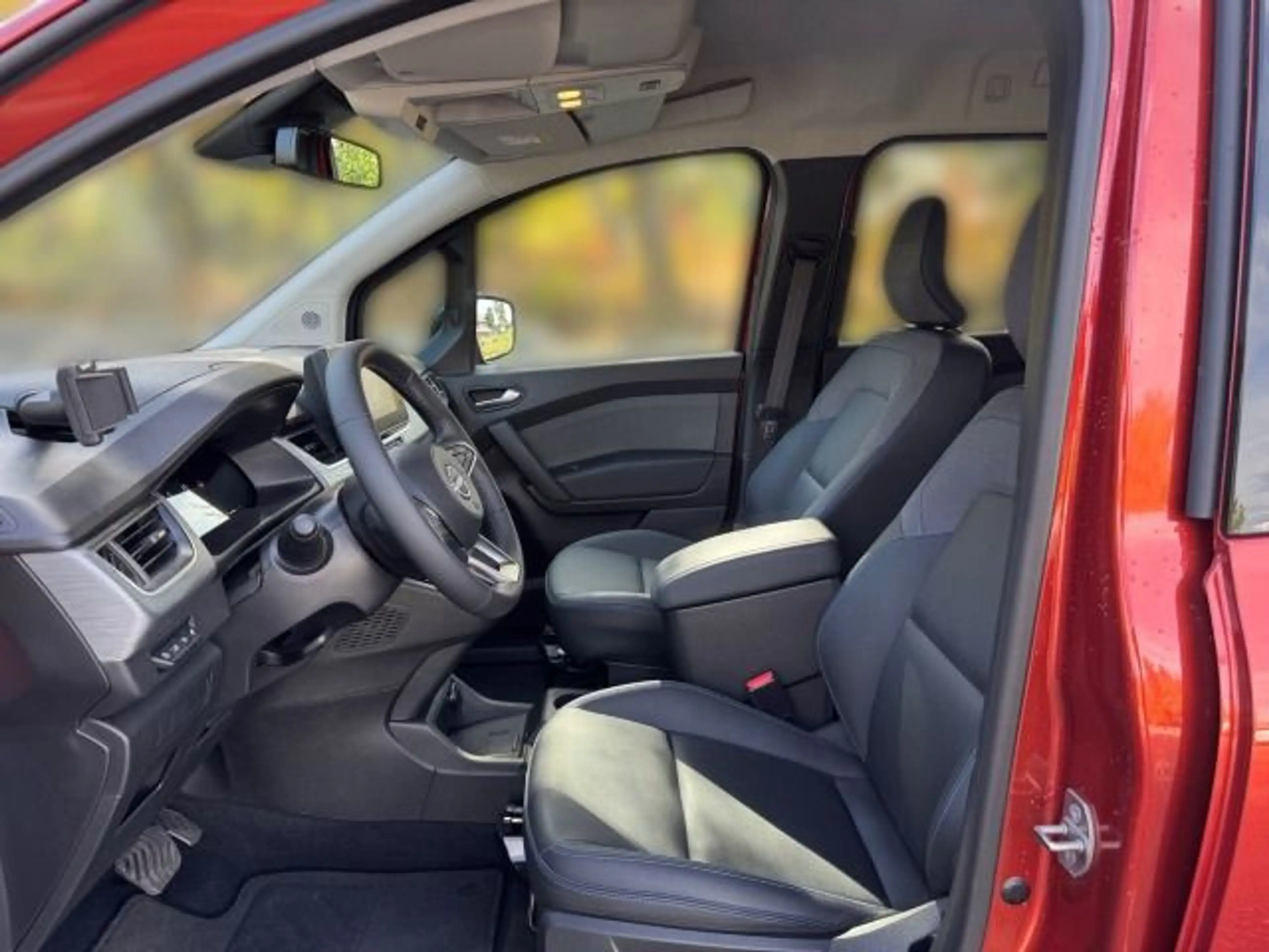 Nissan Townstar DIG-T 130 L2 Tekna — photo 7