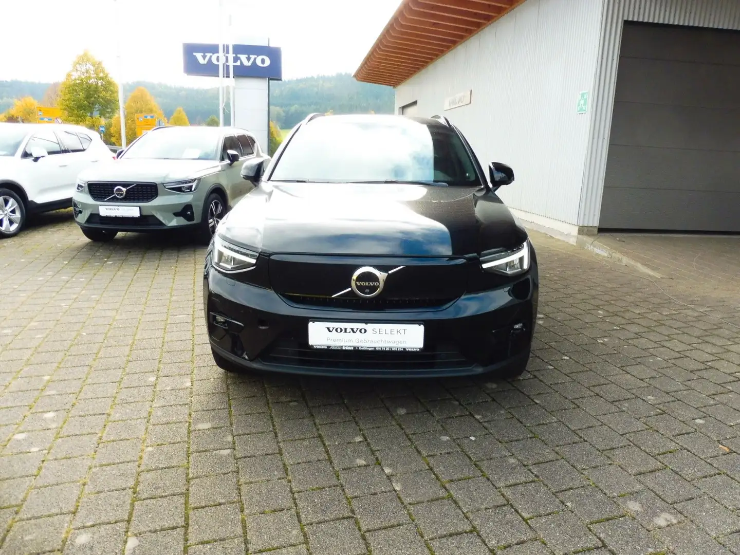 Volvo XC40 Ultimate Recharge Pure Electric 2WD Schwarz - 2