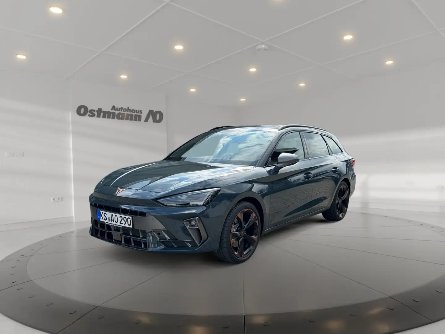 CUPRA Leon Sportstourer 2.0 TDI FLA Pano AHK SpurH Blau - 1