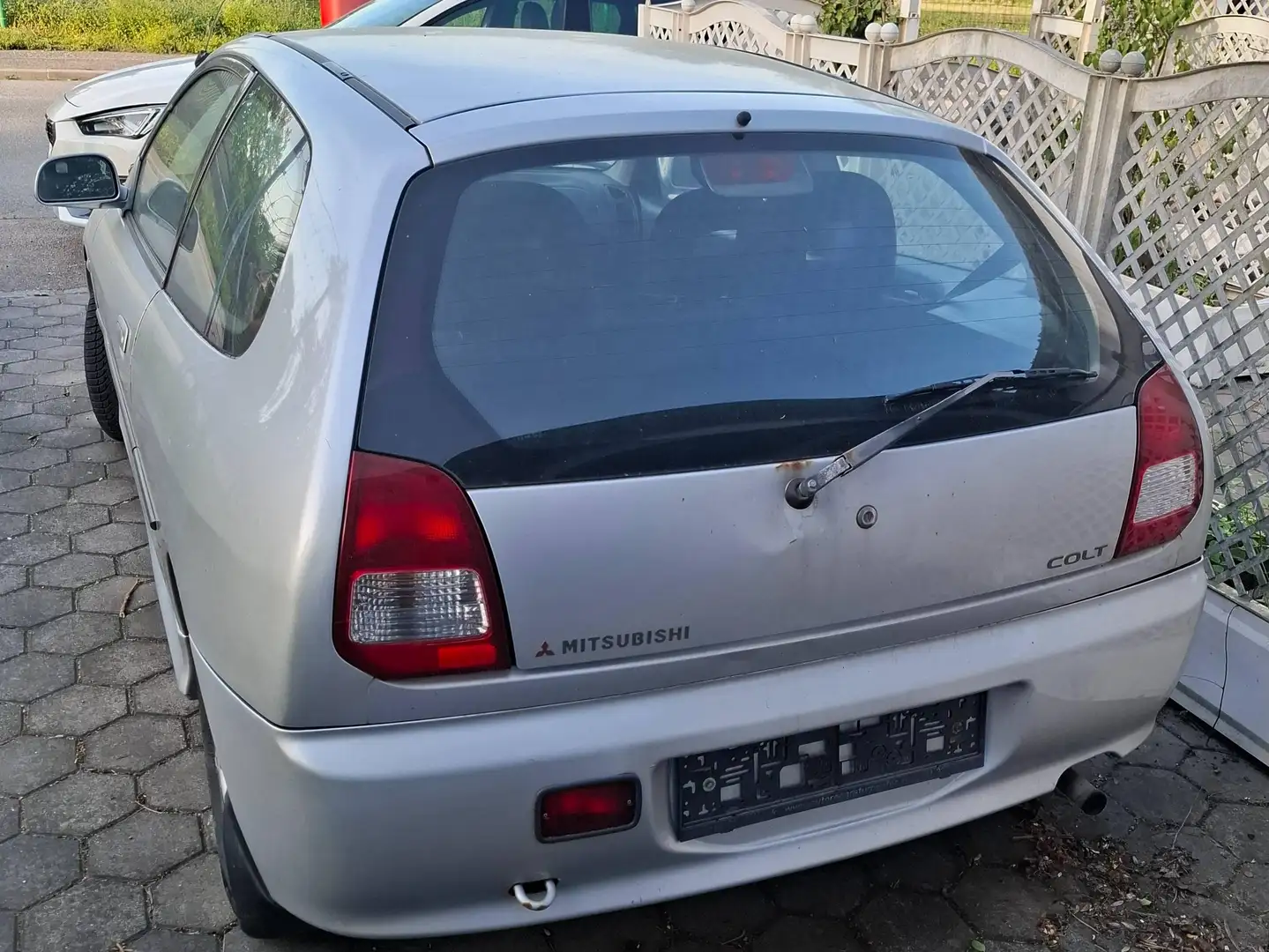 Mitsubishi Colt Colt 1,3 Silber - 2