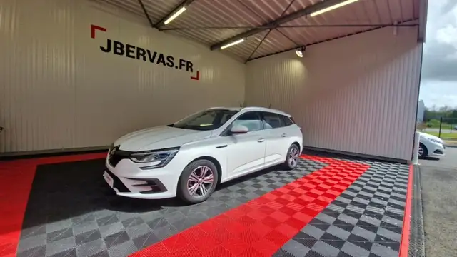 Renault IV BLUE DCI 115 EVOLUTION