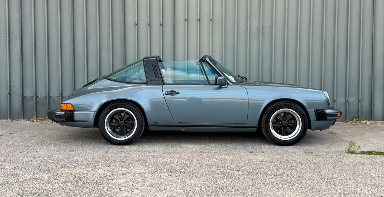 Porsche 911 Targa 3.2 Schiefferblue L661, foto 1