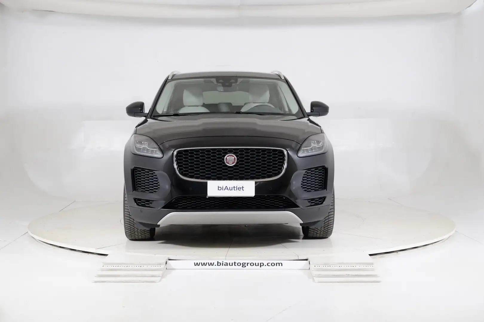 Jaguar E-Pace 2017 Diesel 2.0d i4 fwd 150cv my19 Schwarz - 2