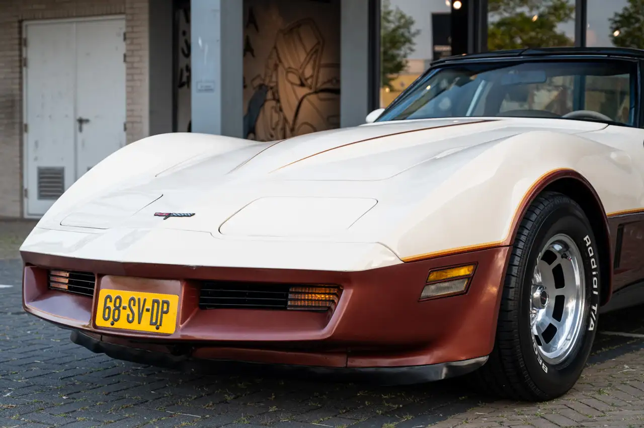Chevrolet Corvette C3, foto 2