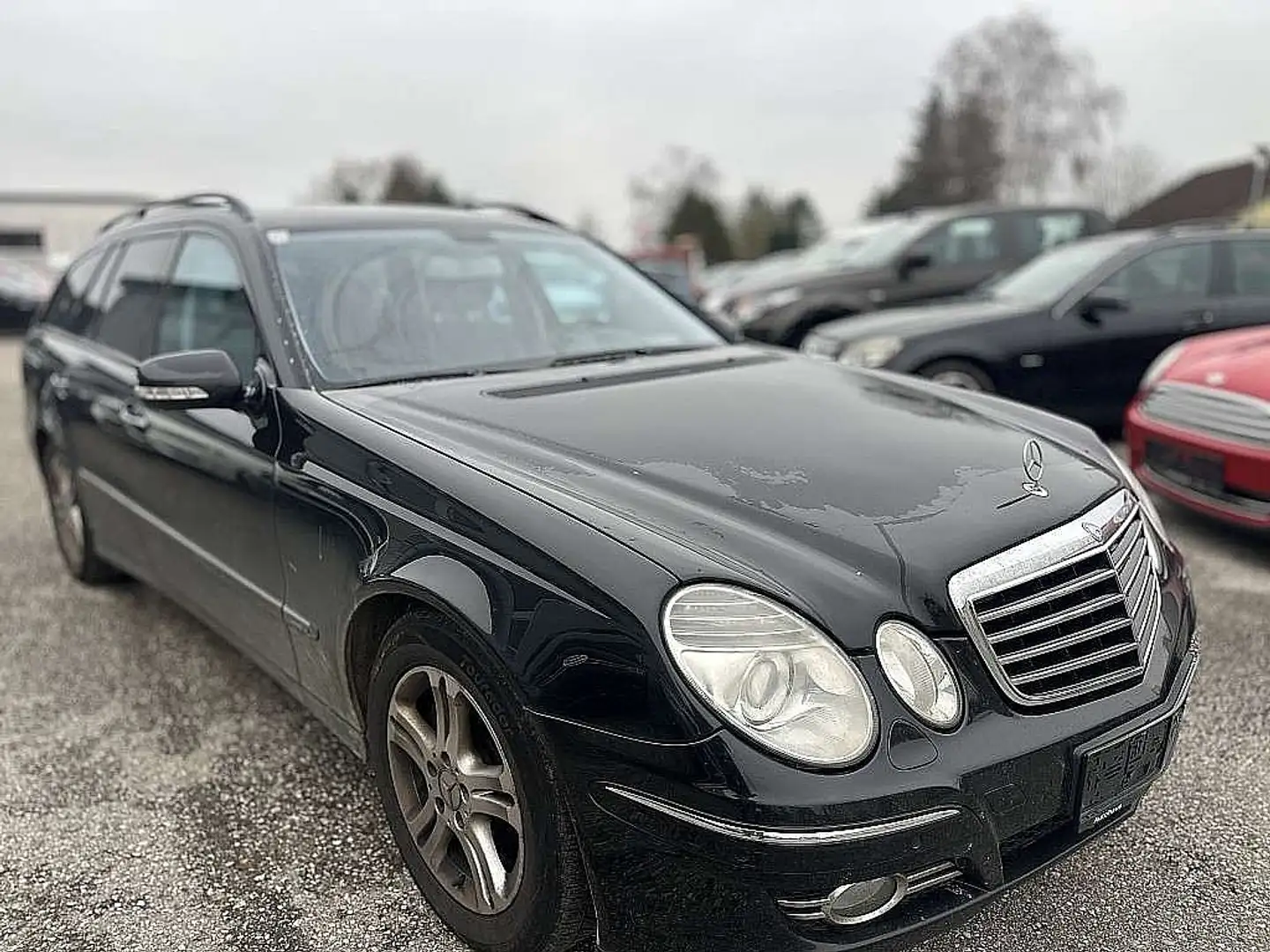 Mercedes-Benz E 220 Avantgarde Sport CDI Aut. Schwarz - 2