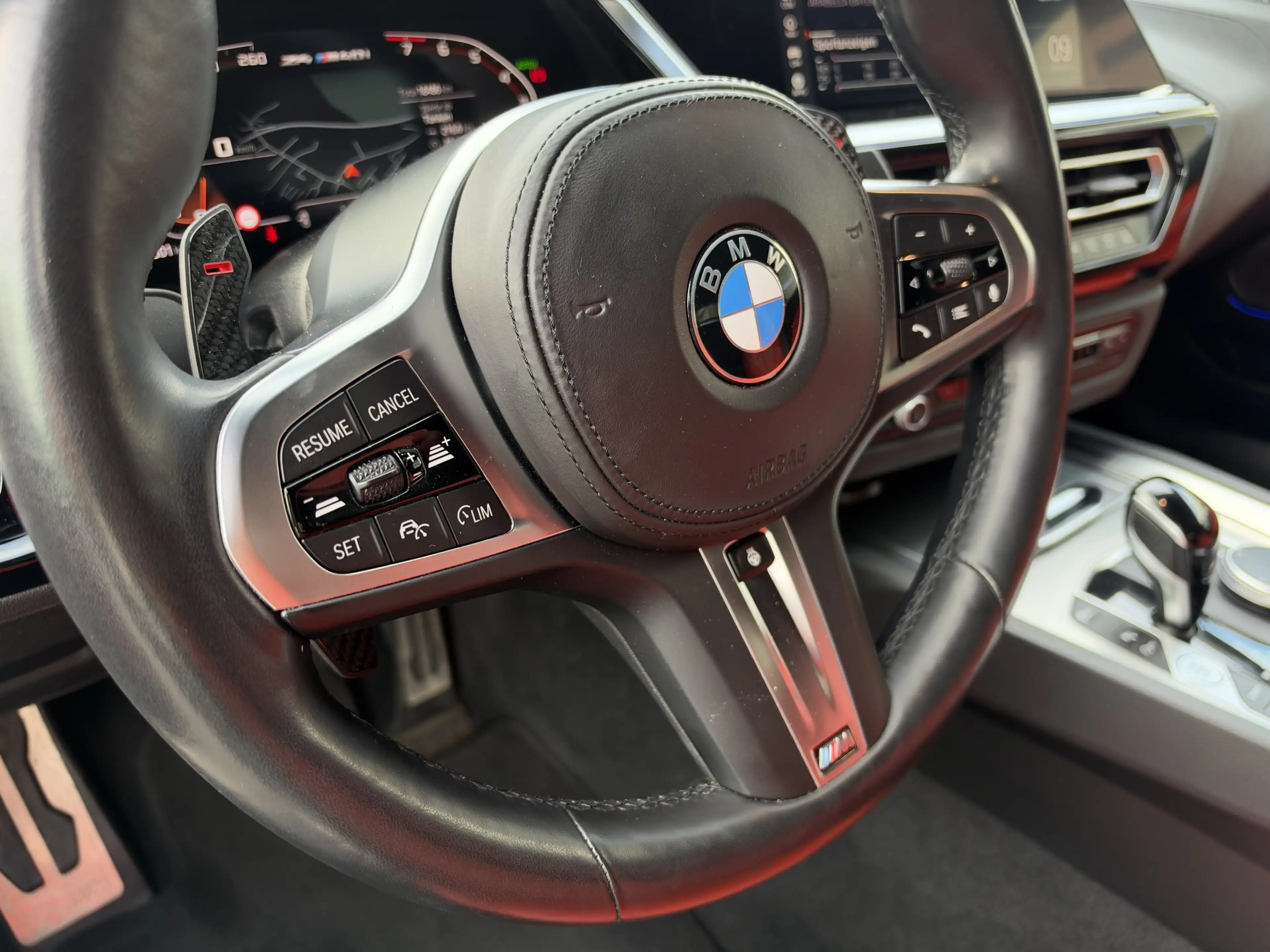 BMW Z4 M40i — photo 10