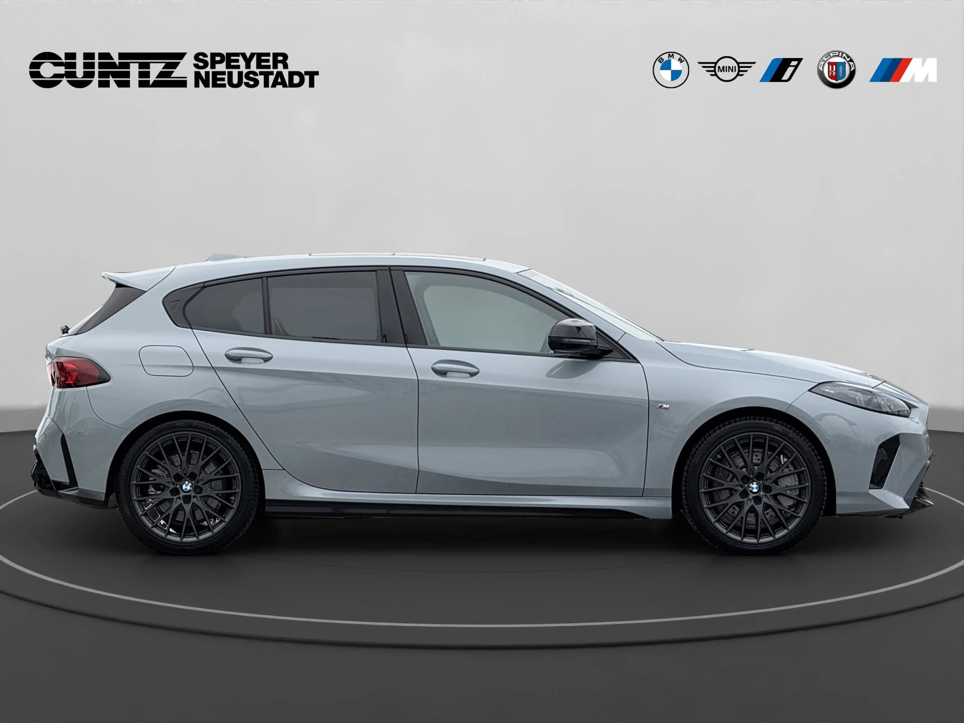 BMW 135 M135 xDrive Harman/Kardon Panorama DrivingAssistPr — photo 5