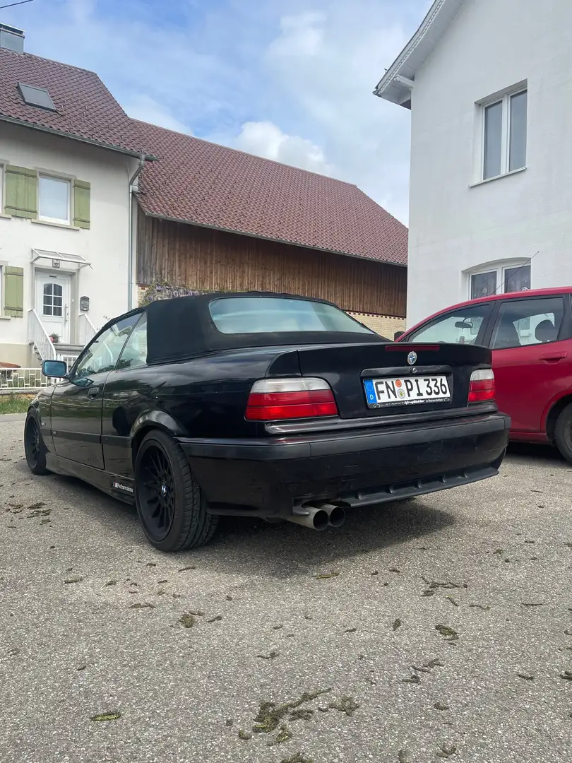 BMW 318 E36 318i M Paket Schwarz - 2