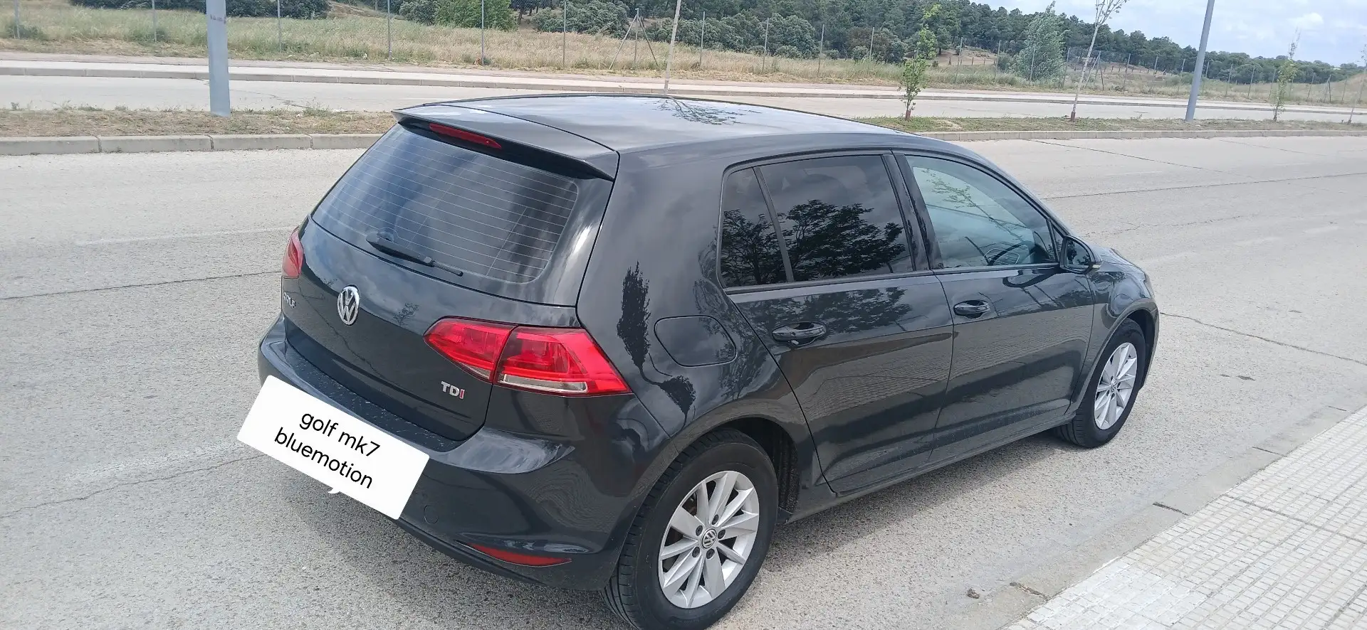 Volkswagen Golf 1.6TDI CR BMT Advance 105 - 2