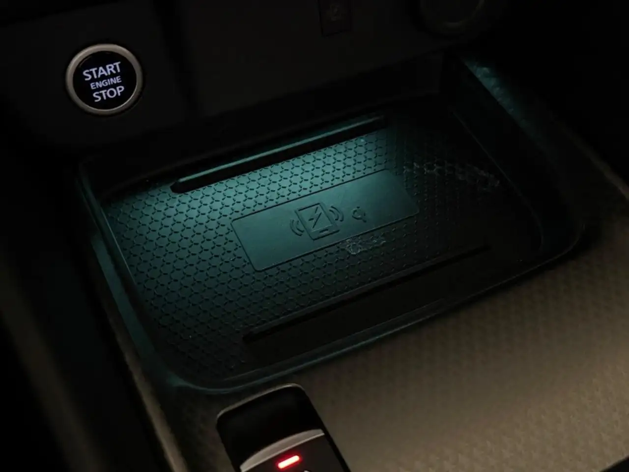 Nissan Qashqai 1.3 MHEV 158 N-Connecta CVT WINTER PACK, миниатюра 15