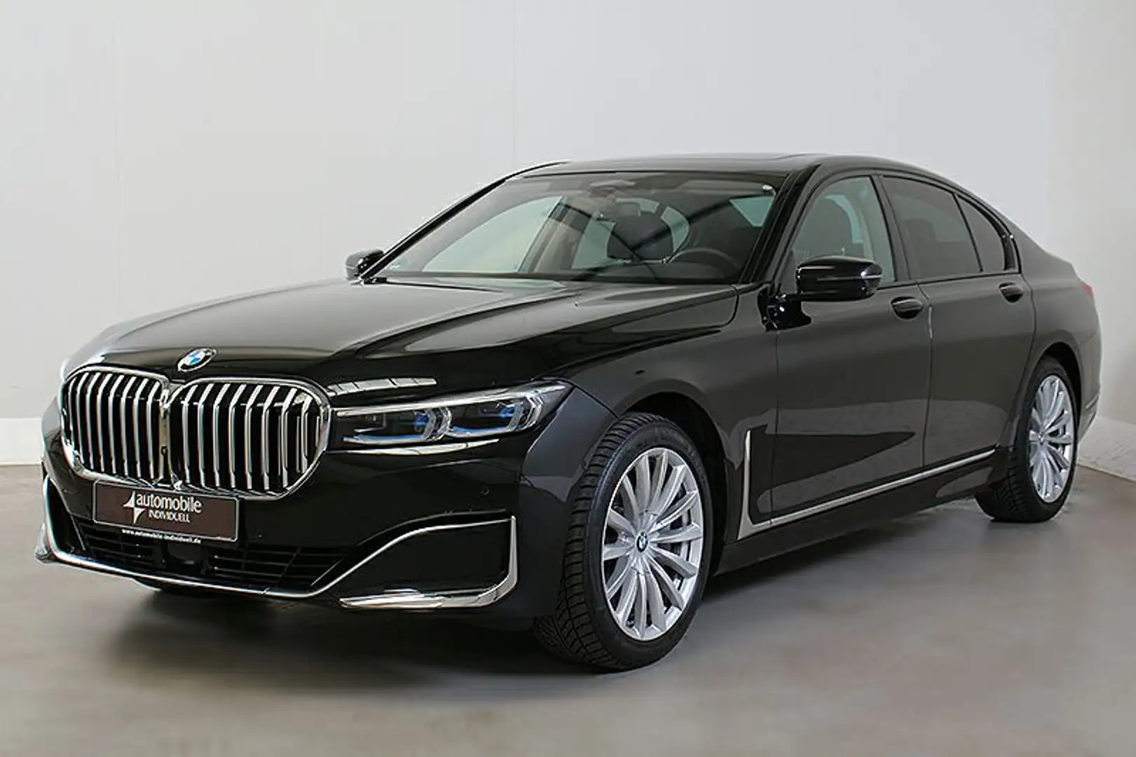 BMW 730 d xDr. Laser ACC Standheiz Glasdach Lhz usw Noir - 2