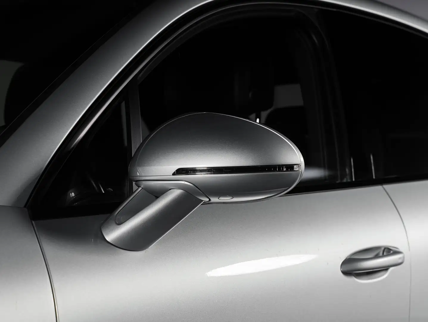 Porsche Macan Macan 2.0 265cv pdk Argento - 2