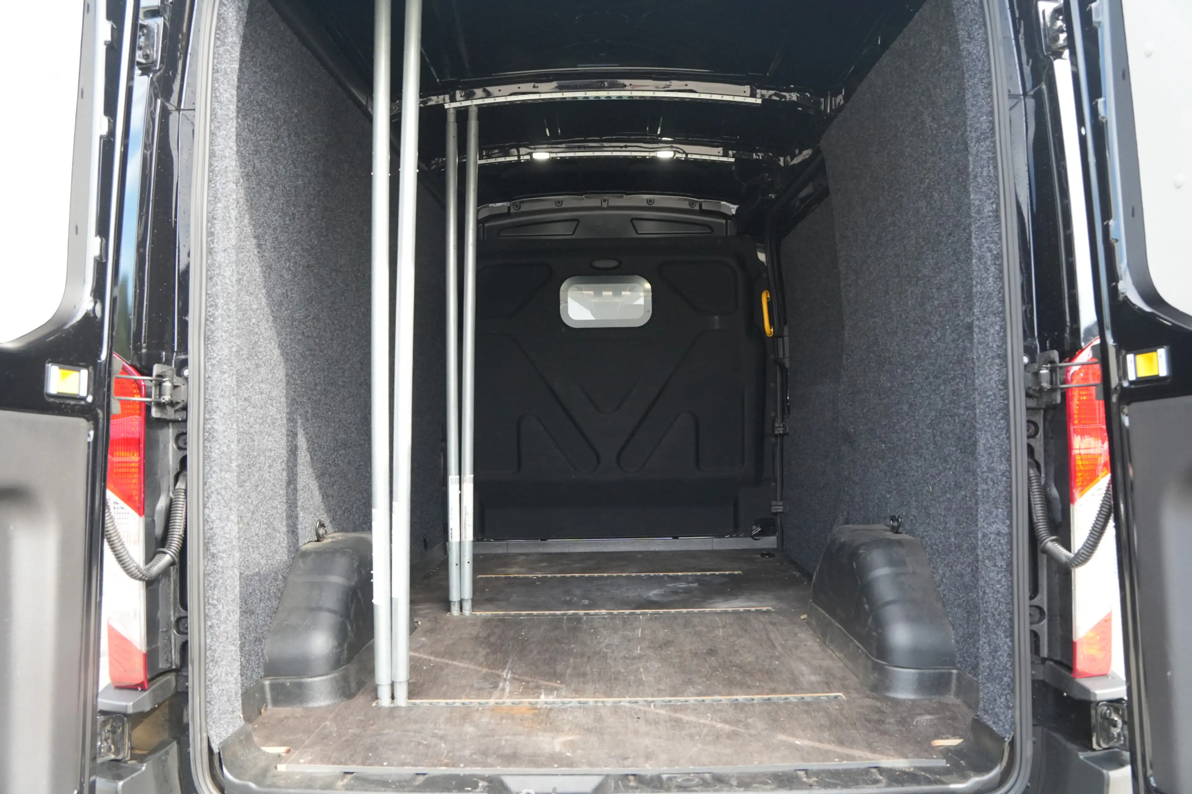 Ford Transit 350 2.0 TDCI L2H2 Trend 130pk - ACC - Blindspot - — photo 10