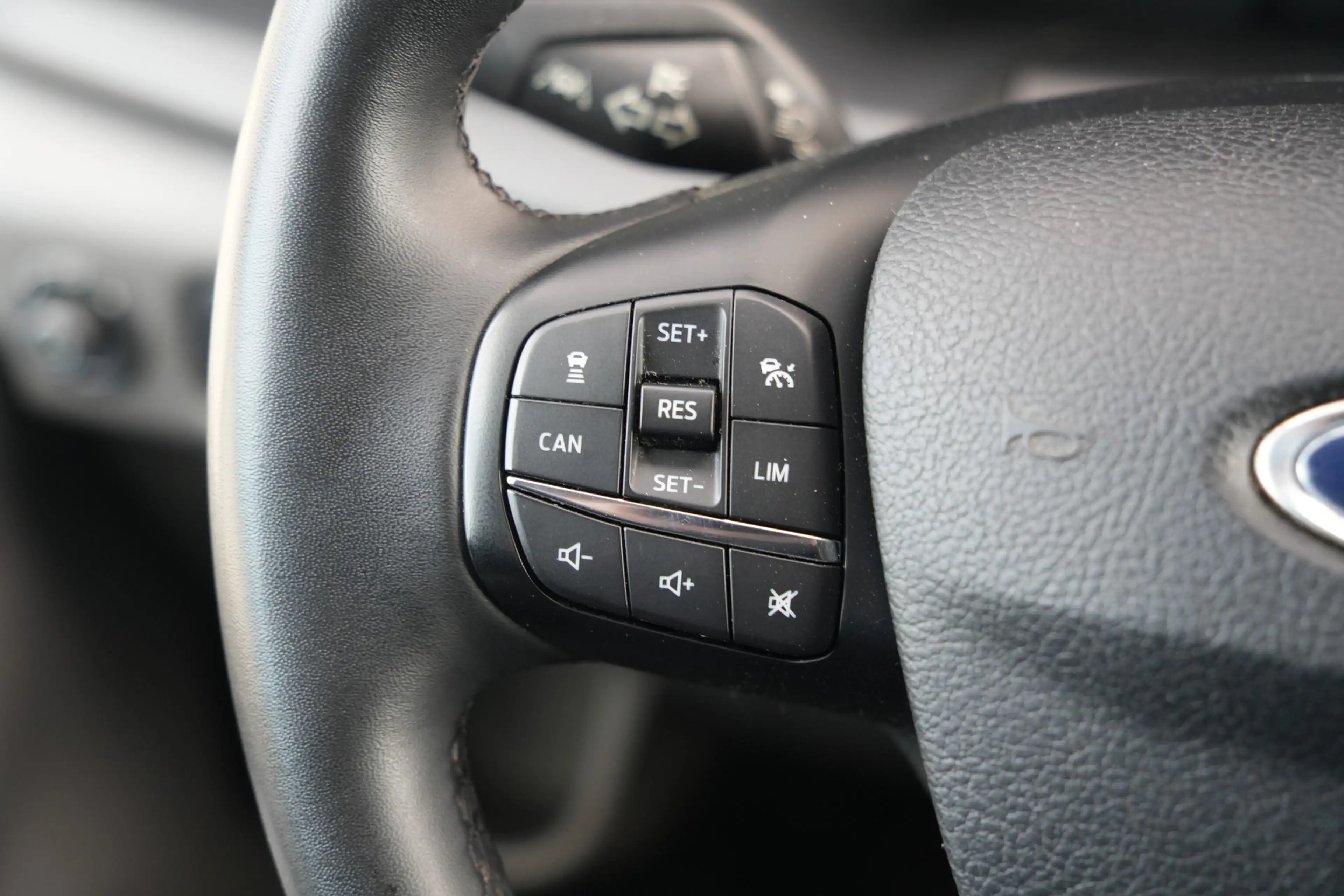 Ford Transit 350 2.0 TDCI L2H2 Trend 130pk - ACC - Blindspot - — photo 19