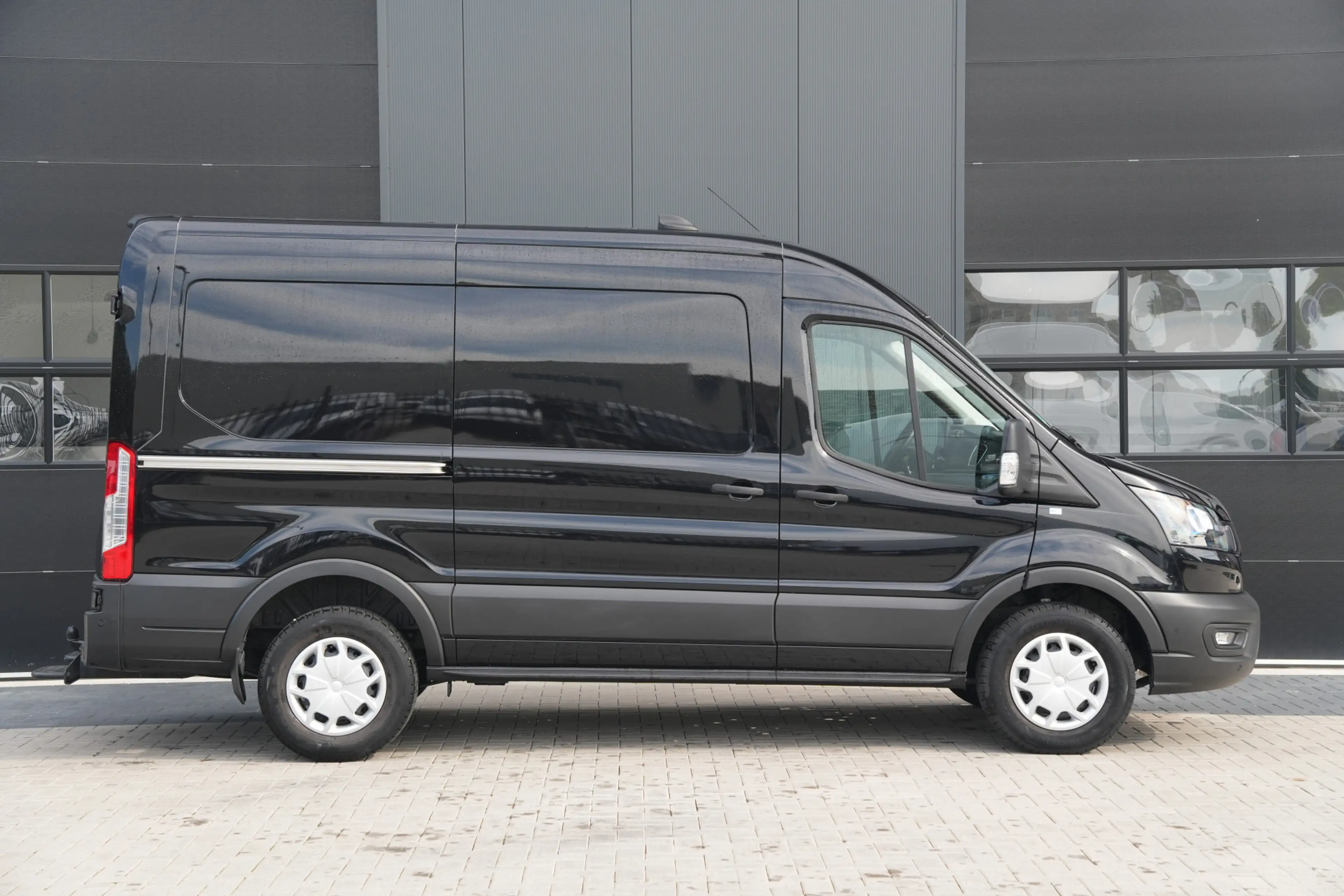Ford Transit 350 2.0 TDCI L2H2 Trend 130pk - ACC - Blindspot - — photo 4