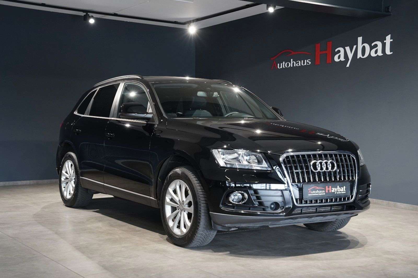 Second hand Audi Q5 3.0