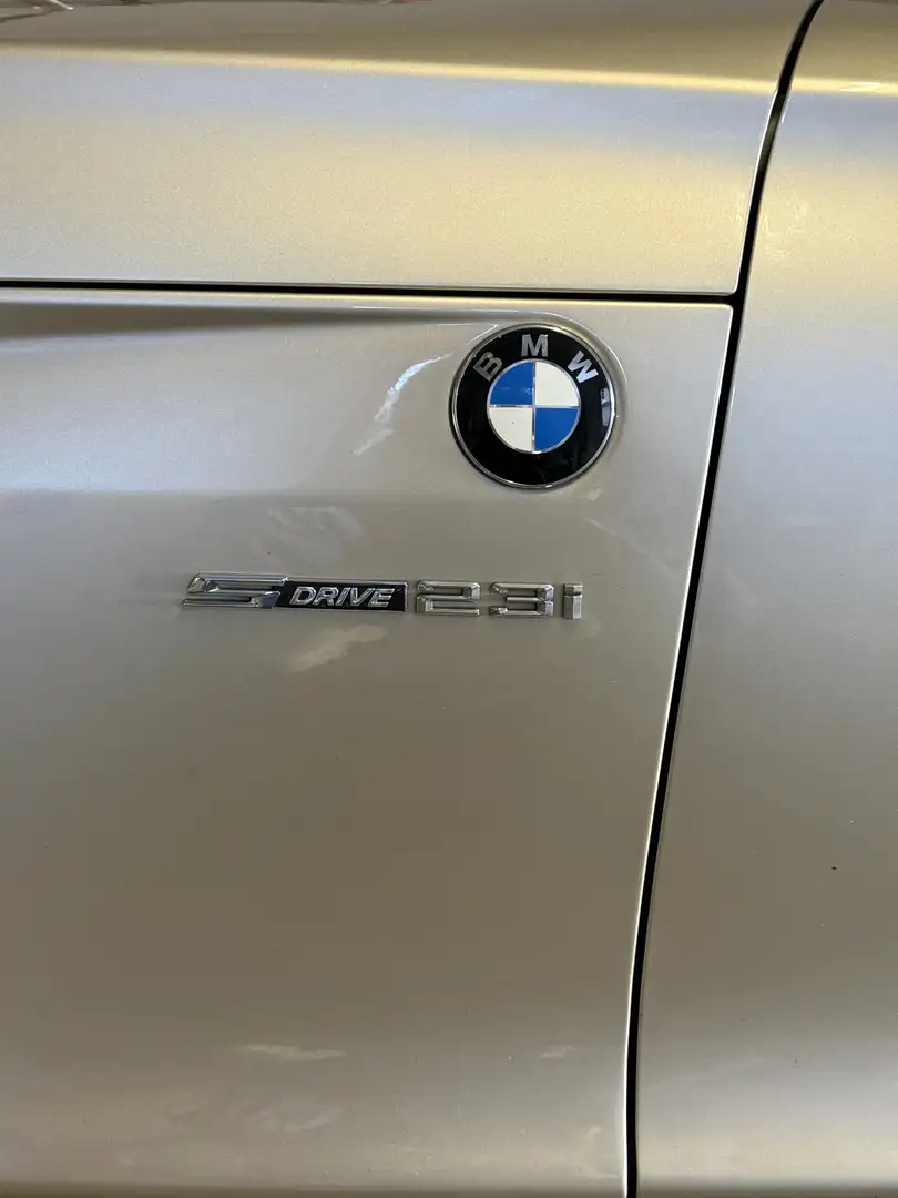 BMW Z4 sDrive 23i Österreich-Paket - 1