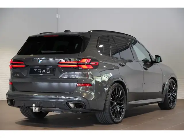BMW X5 X5 view 6