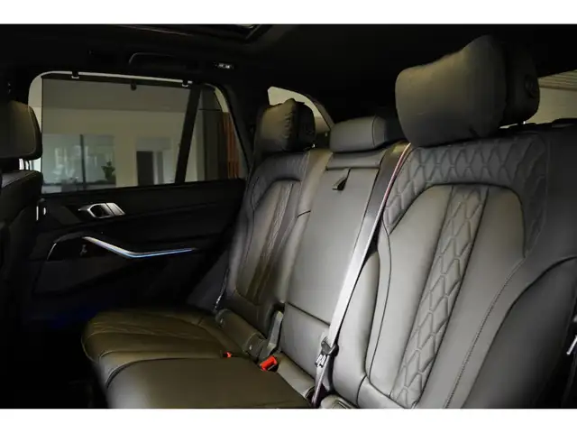 BMW X5 X5 view 13