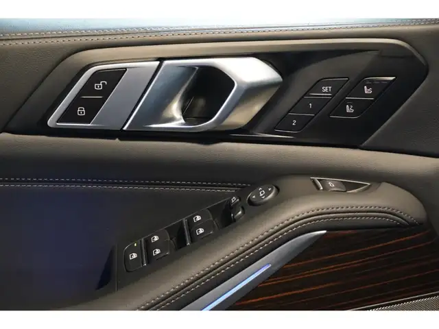 BMW X5 X5 view 9