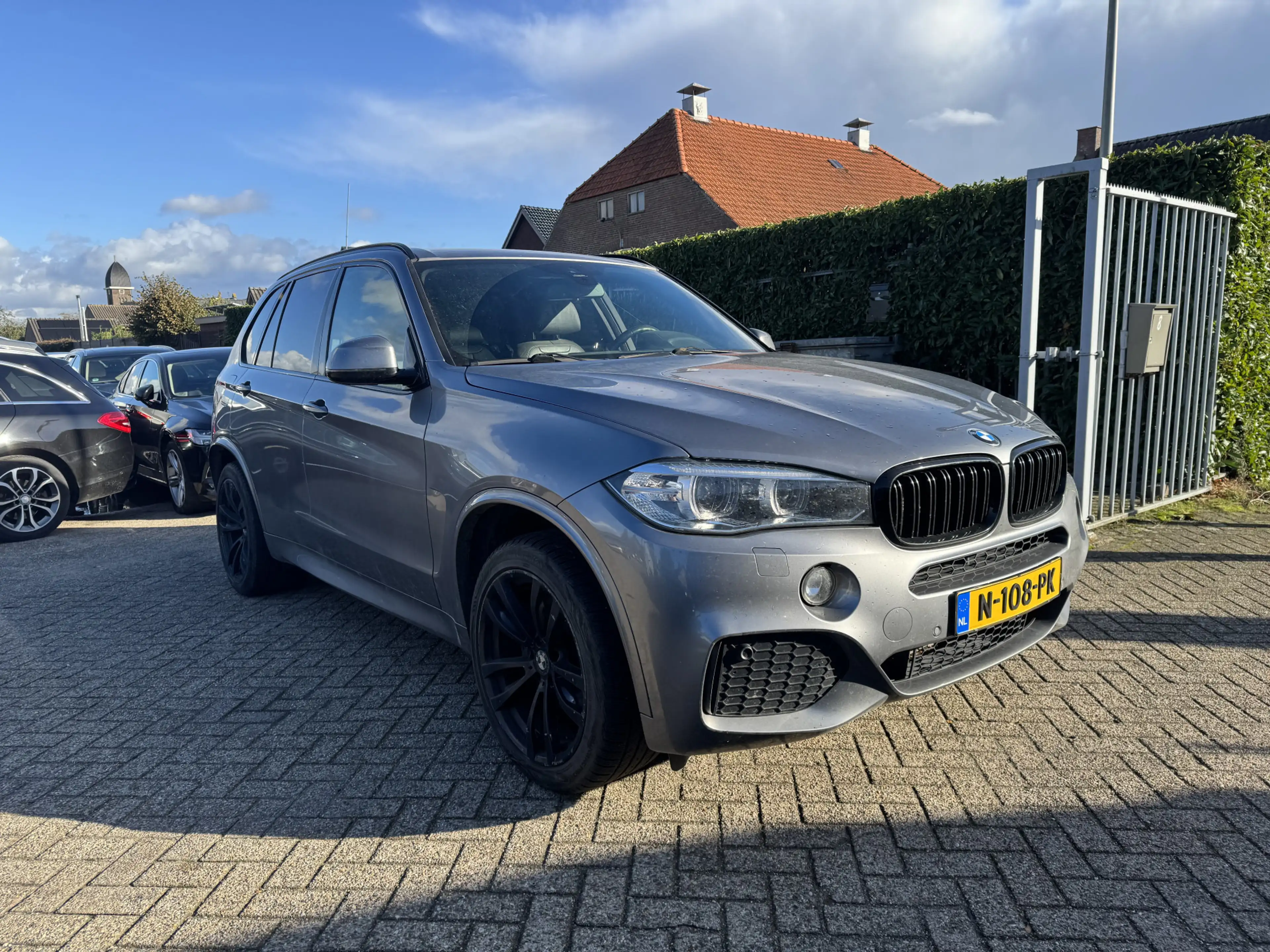 BMW X5 xDrive40e iPerformance High Executive — photo 6