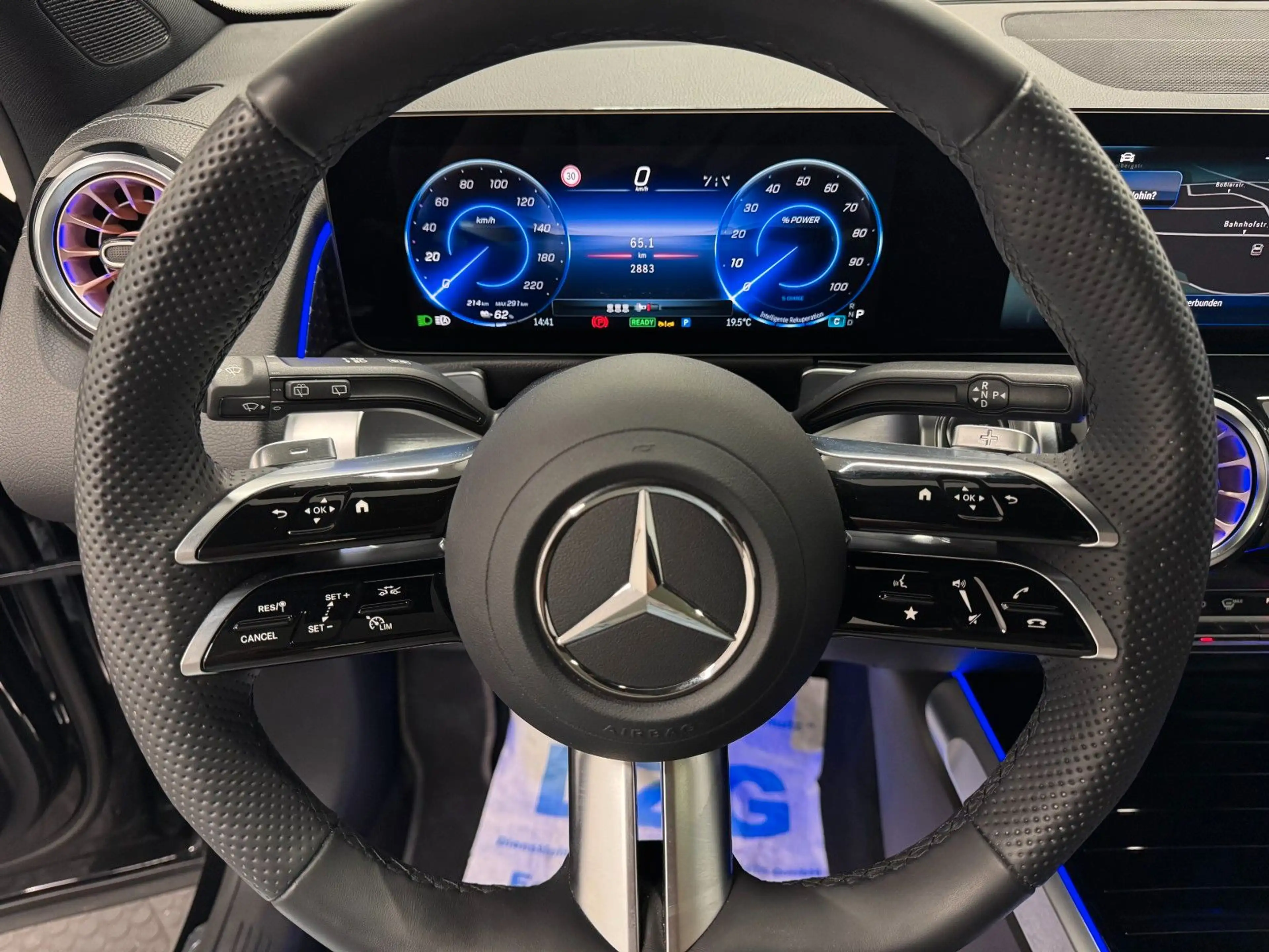 Mercedes-Benz EQB 350 4M*PANO*AHK*HuD*DISTR PRO*DAB*LED* — photo 14