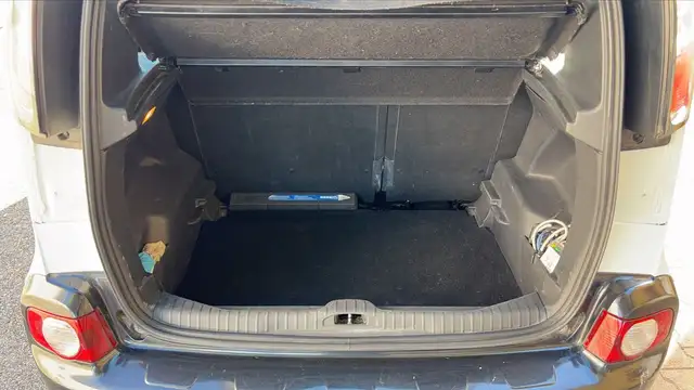 Citroen C3 Picasso view 14