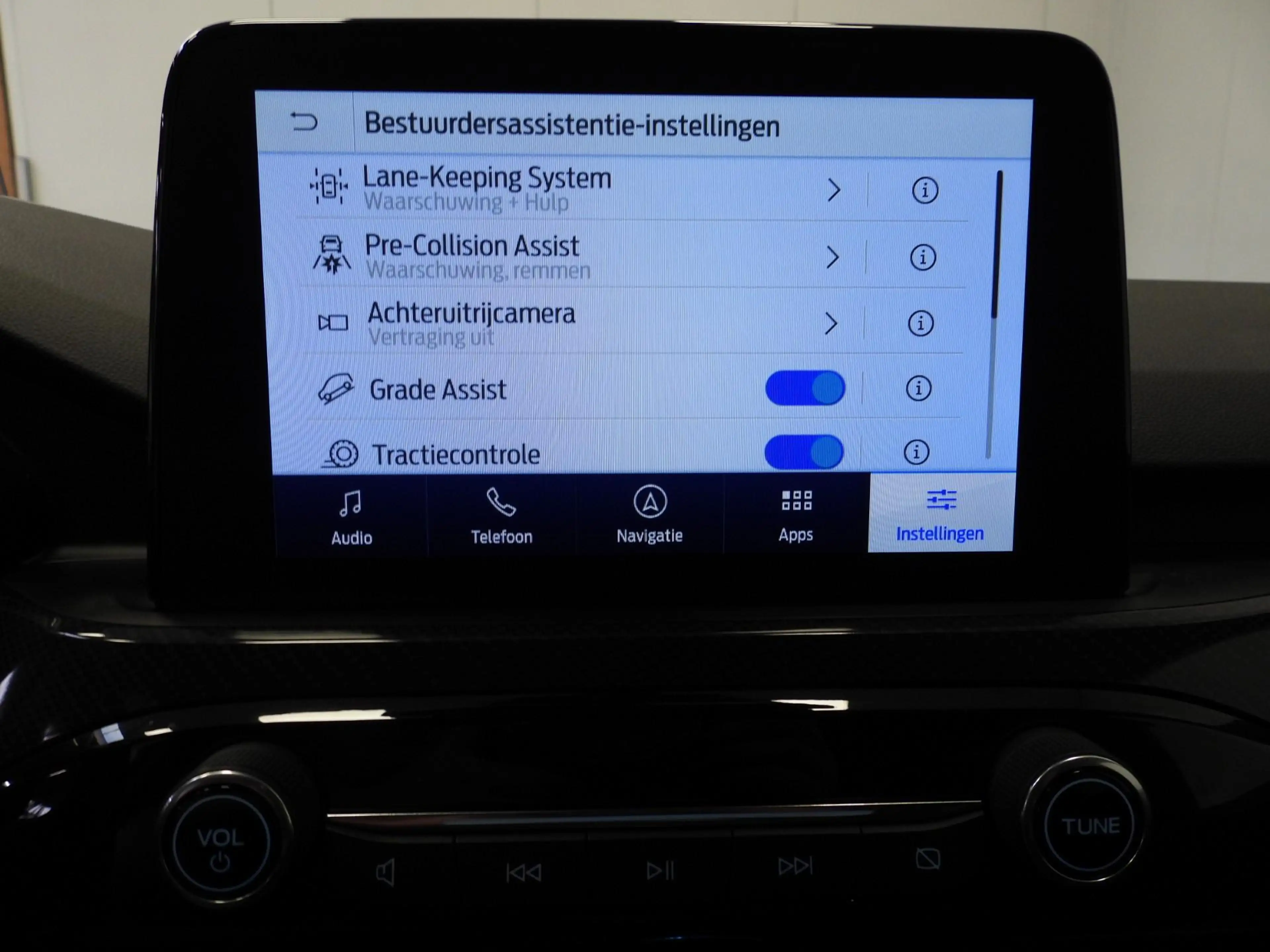 Ford Kuga 2.5 PHEV Plug-In ST-Line X TREKH./NAVI/LED/B&O/HEA — photo 11