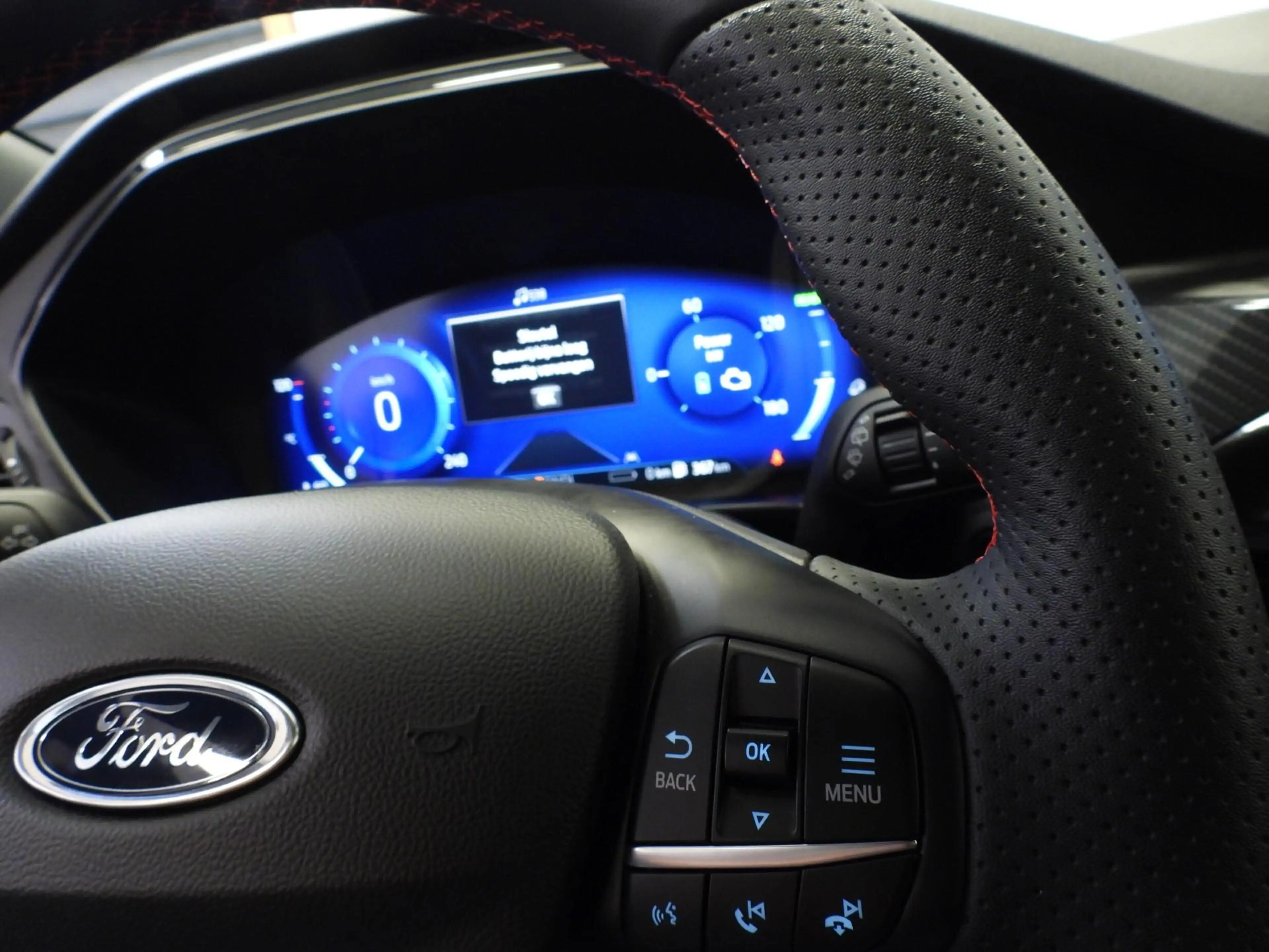 Ford Kuga 2.5 PHEV Plug-In ST-Line X TREKH./NAVI/LED/B&O/HEA — photo 15