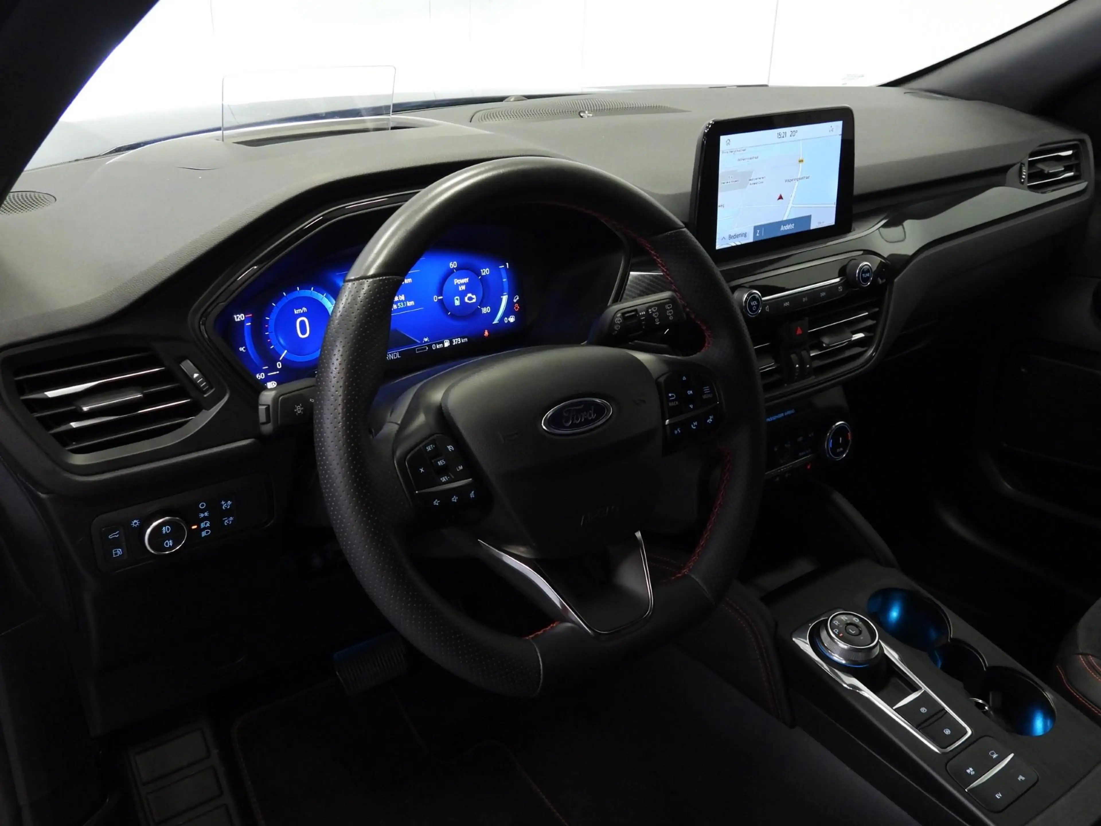 Ford Kuga 2.5 PHEV Plug-In ST-Line X TREKH./NAVI/LED/B&O/HEA — photo 4