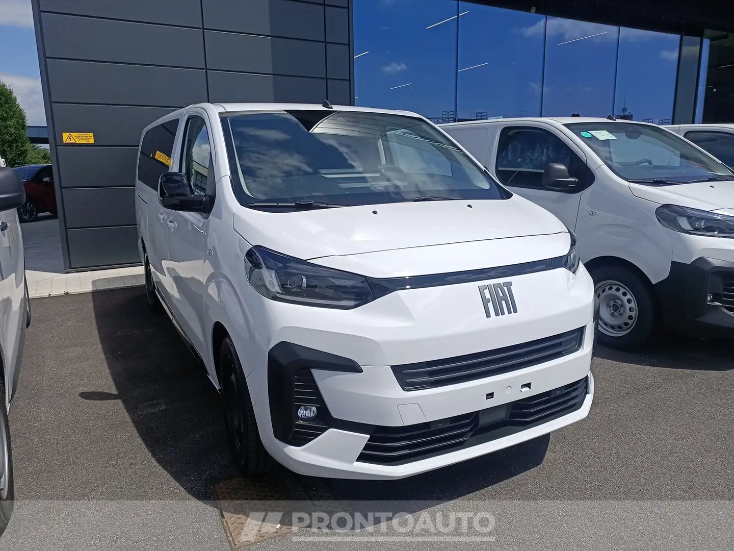 Fiat Ulysse combi m1 2.0 bluehdi 180cv l3h1 at8 Alb - 1
