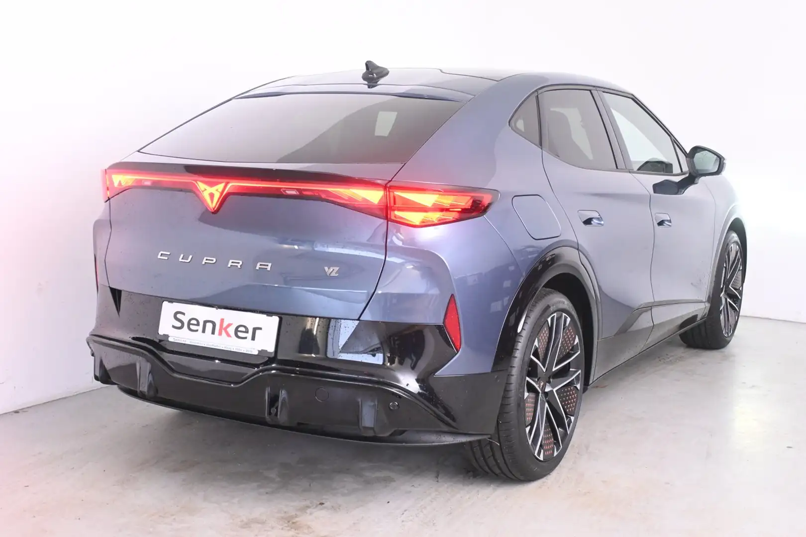 CUPRA Tavascan VZ Extreme 4Drive 250kW/340PS Blau - 2