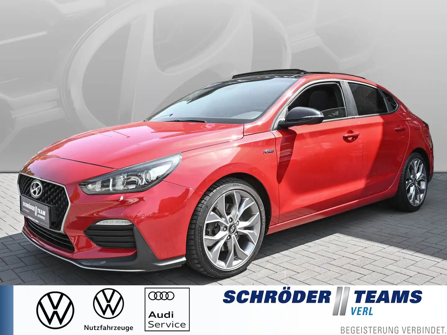 Hyundai i30 Fastback 1.4 T-GDI N Line SUMMER DEAL Красный - 1