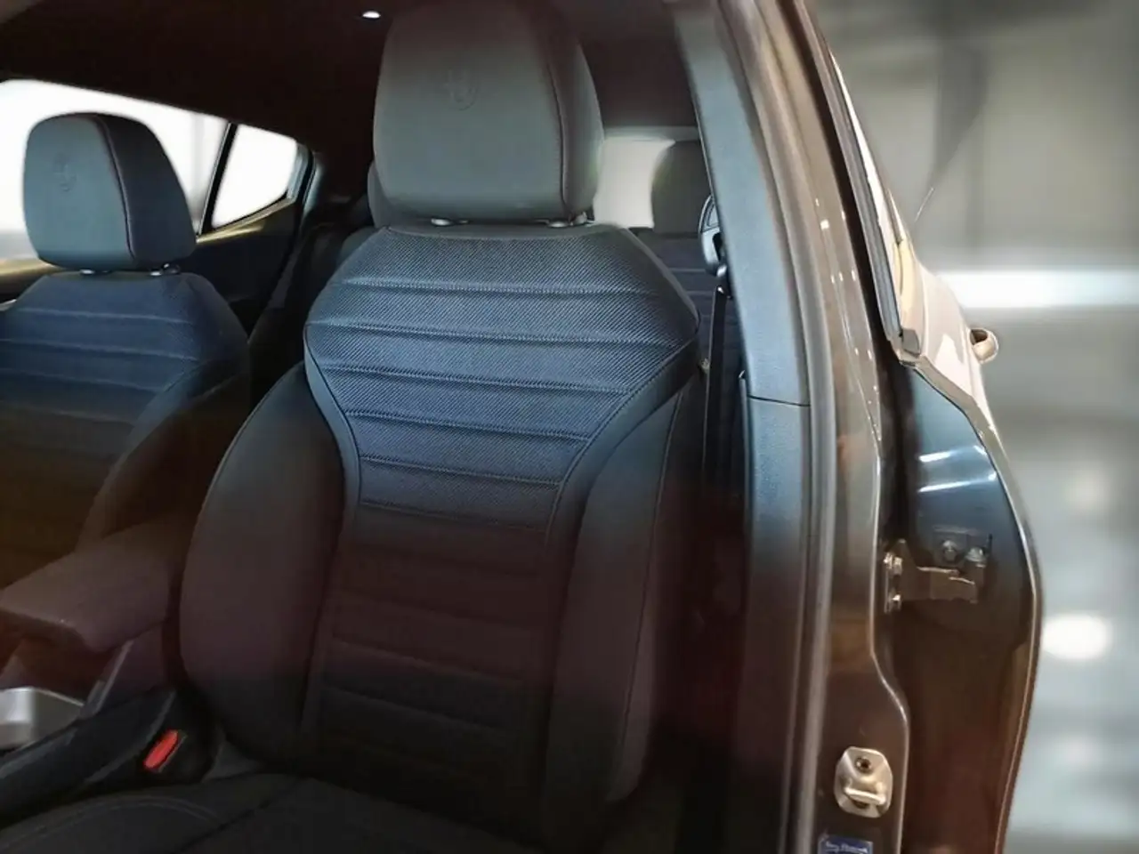 Alfa Romeo Tonale 1.6 DIESEL 130 CV TCT6 SPRINT SUV, миниатюра 9