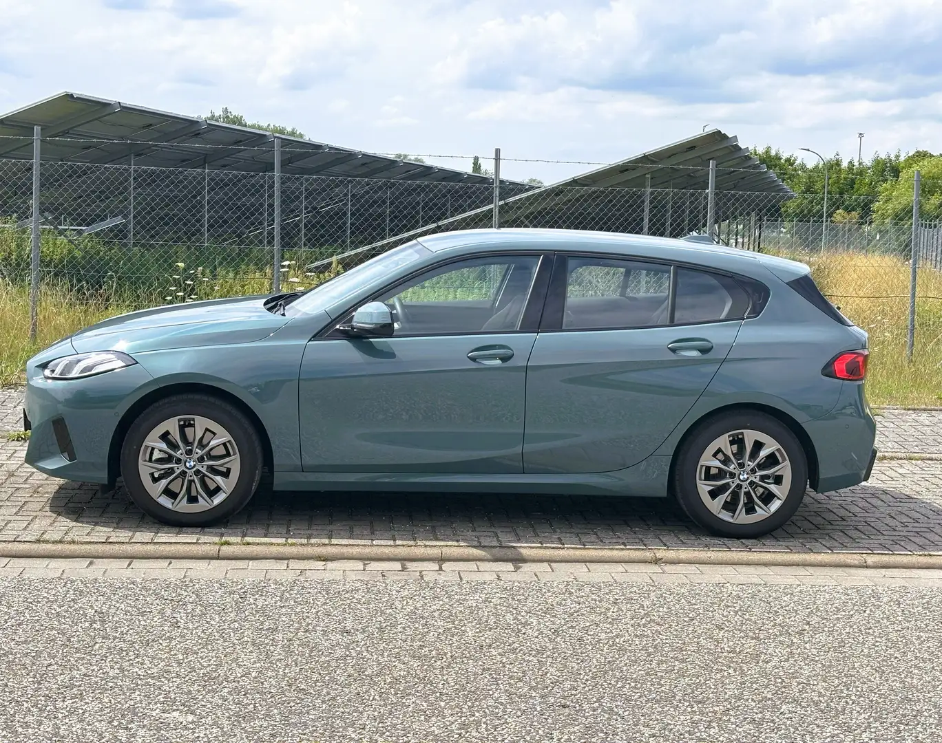 BMW 123 123 xDrive Aut. Verde - 2