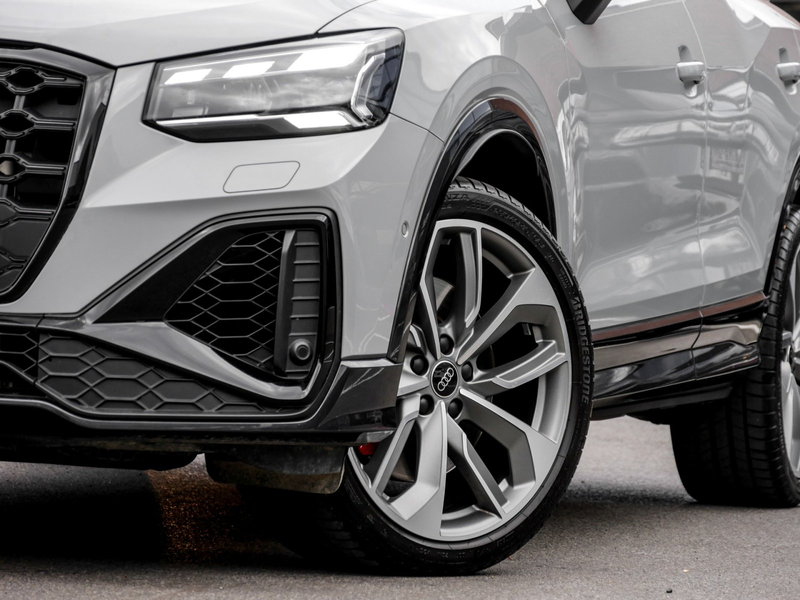 Audi SQ2 Matrix Navi+ SONOS ACC Pano Leder — photo 5