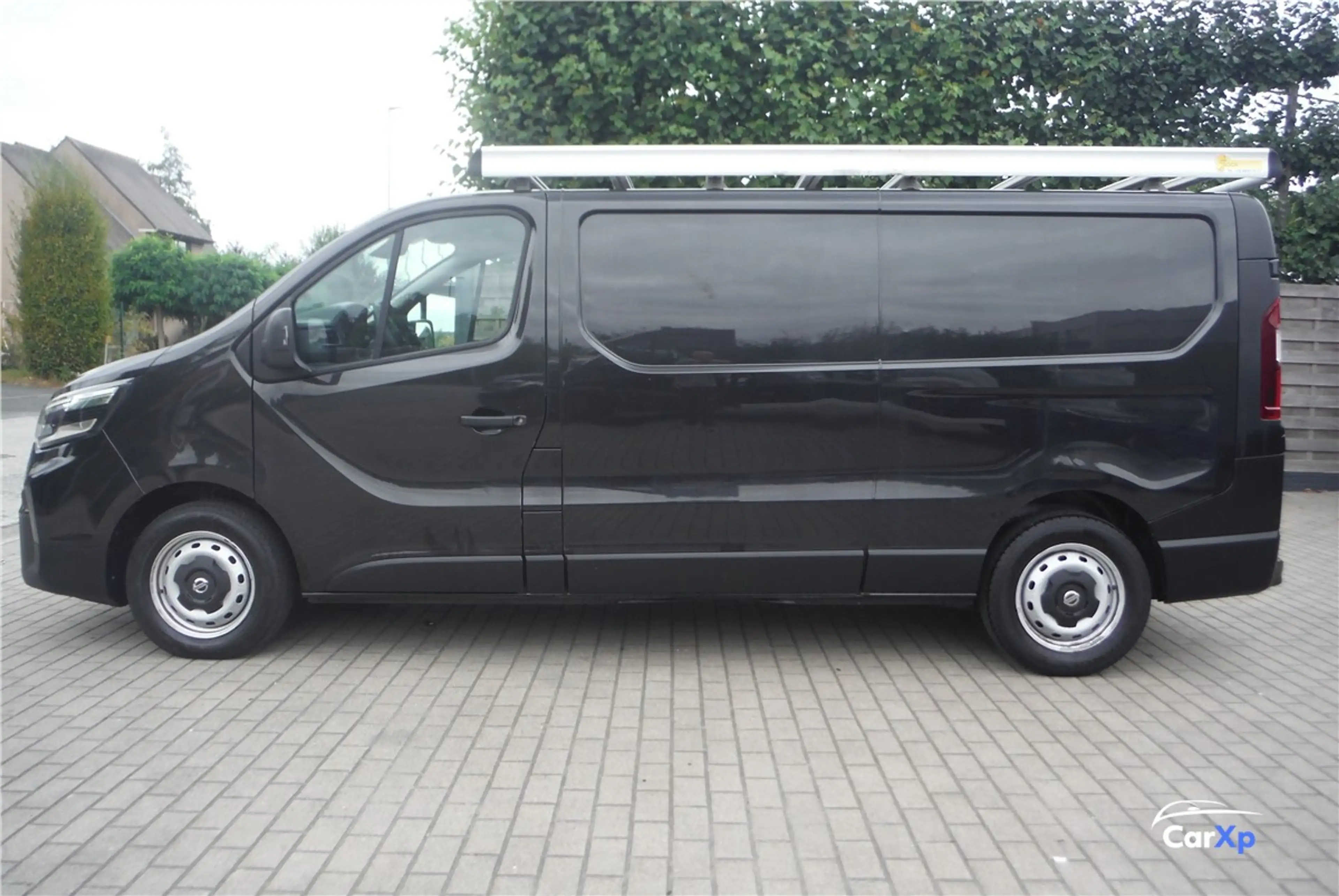 Nissan Primastar 2.0 dCi L2H1 — photo 15