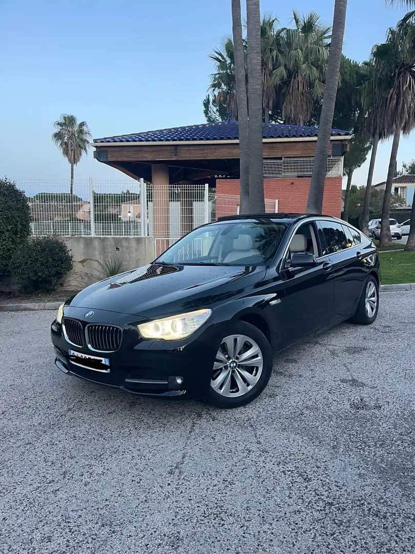BMW 530 530d xDrive 258 ch Gran Turismo Luxe A Noir - 1