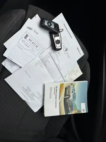 BMW 3 Series view 21