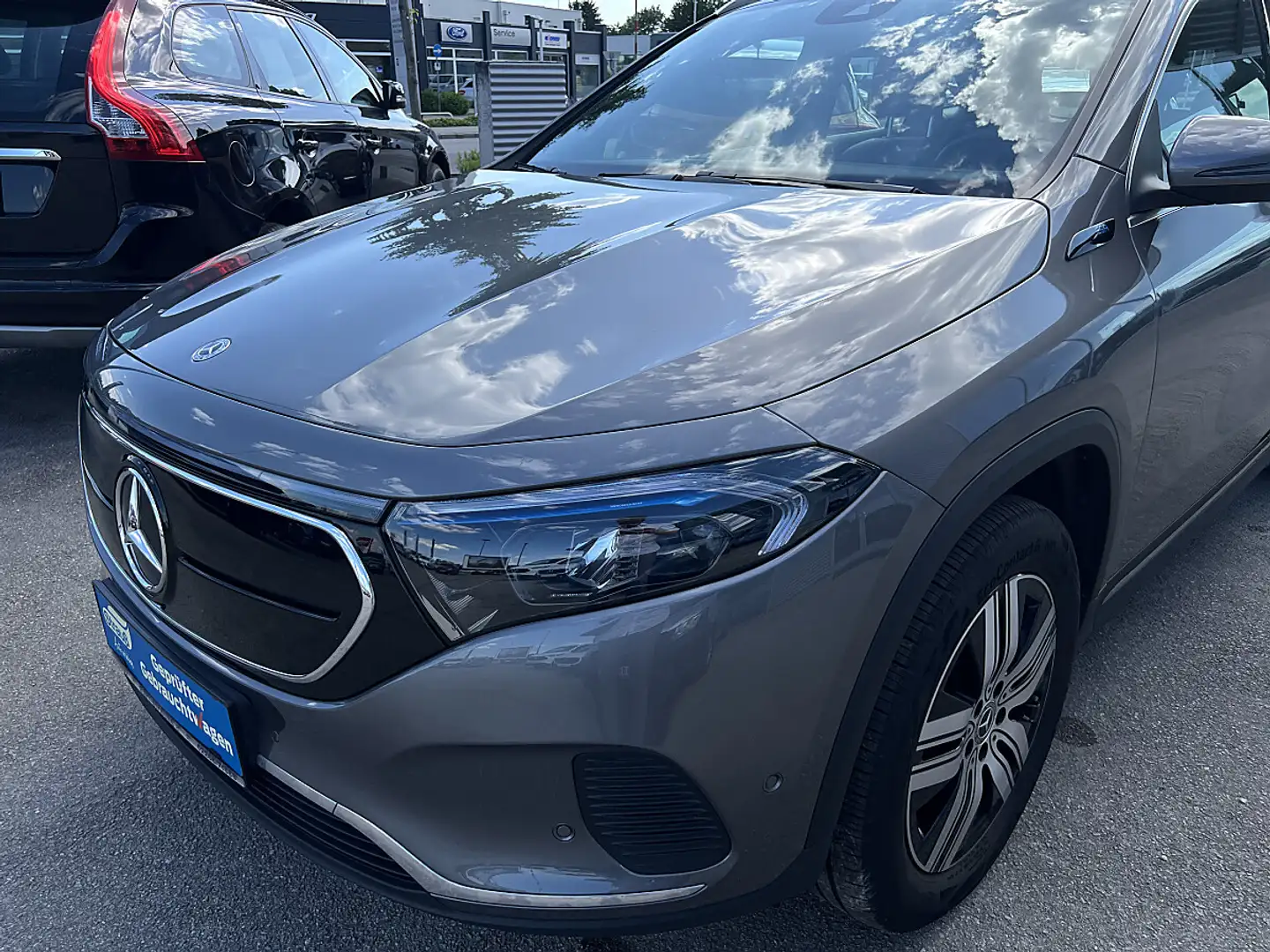Mercedes-Benz EQA 250 Aut. Grau - 2