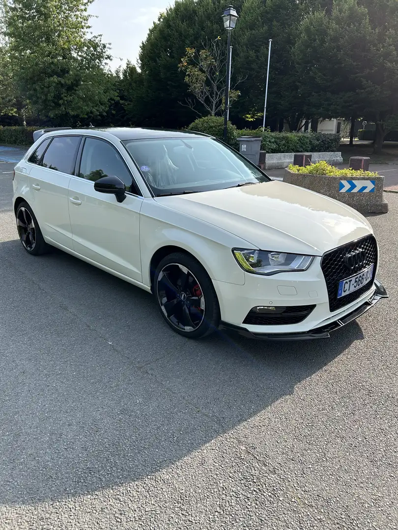 Audi A3 Sportback 1.4 TFSI 122 Ambiente - 2