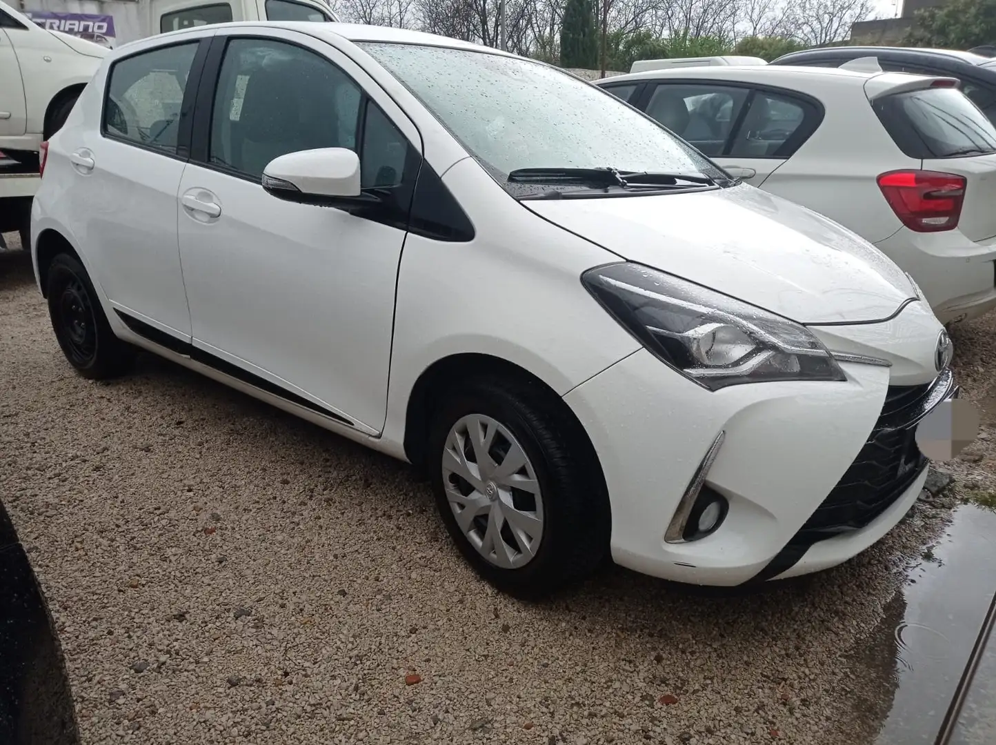 Toyota Yaris Yaris 5p 1.0 Business Blanc - 2