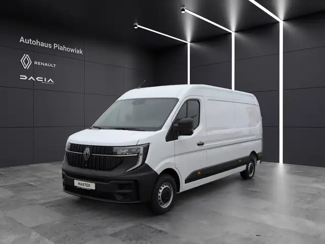 2025 Renault Master in White for sale