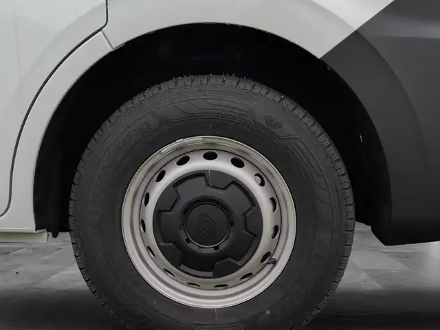 Renault Master view 5
