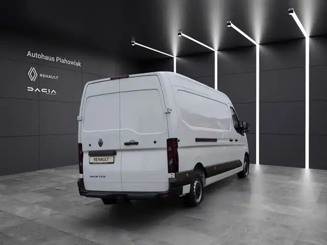 Renault Master view 3