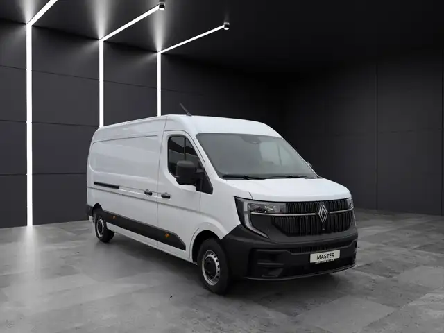 Renault Master view 4